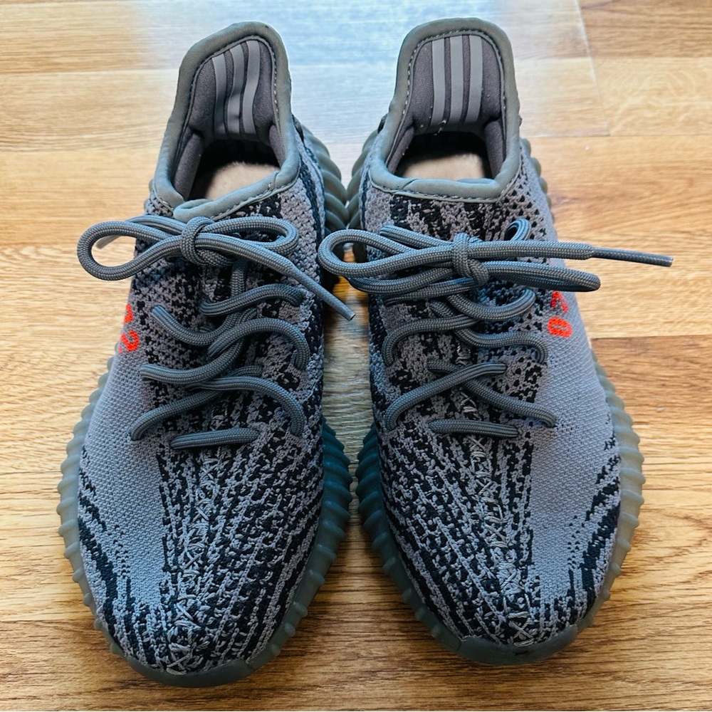 YEEZY BOOST V2 BELUGA 2.0